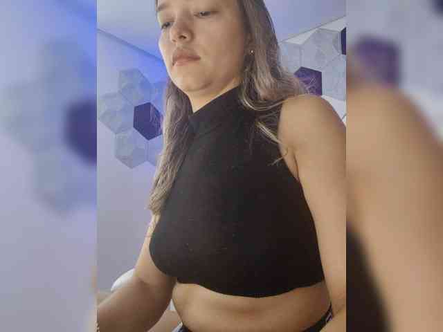 LarisaMaia LarisaMaia