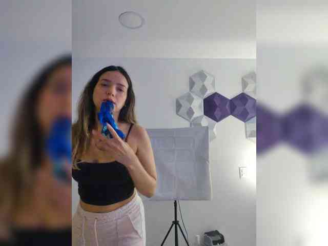 LarisaMaia LarisaMaia