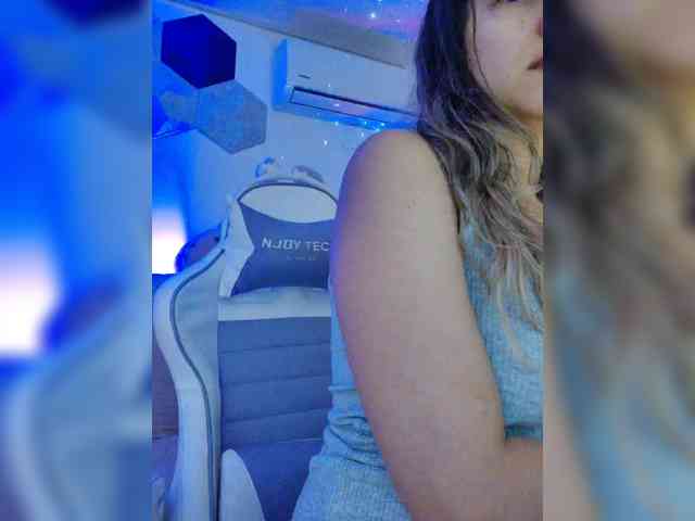 LarisaMaia LarisaMaia