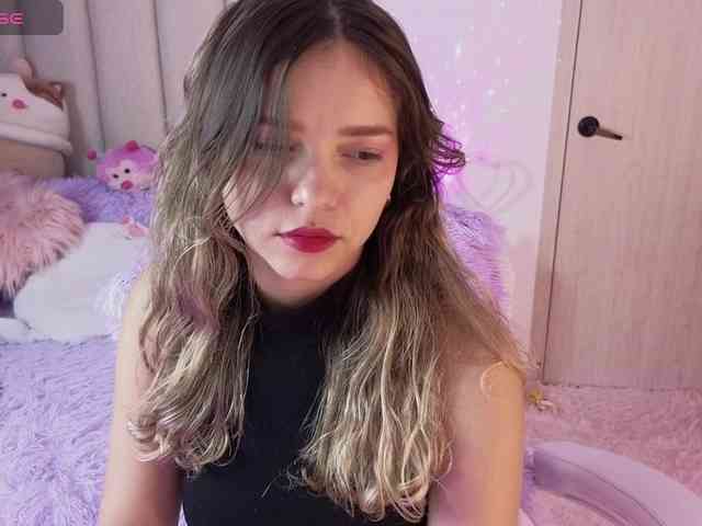 LarisaMaia webcam