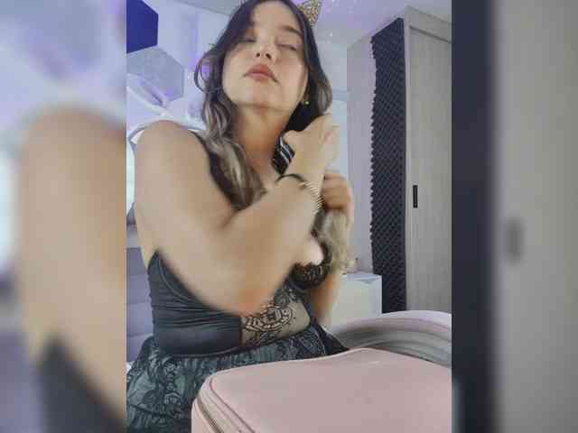 LarisaMaia LarisaMaia