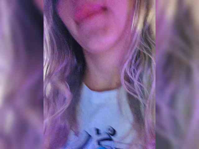 online cam LarisaMaia