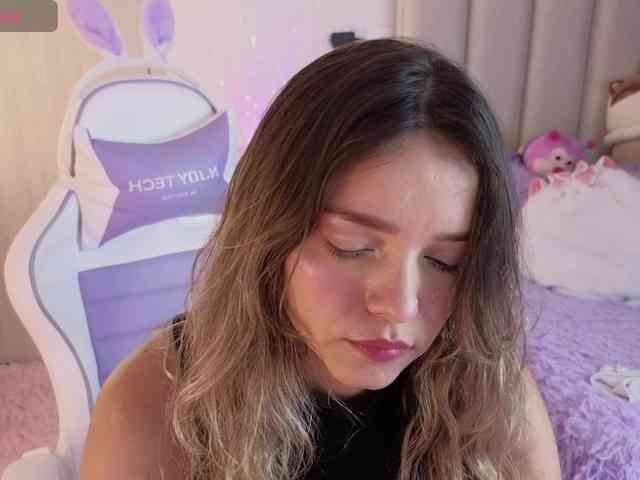 LarisaMaia webcam