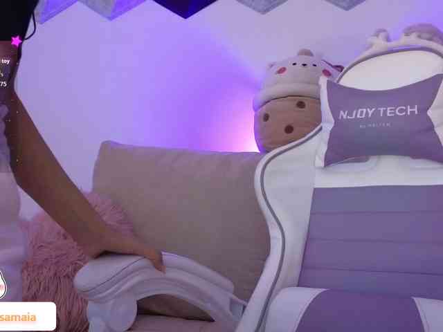 LarisaMaia LarisaMaia