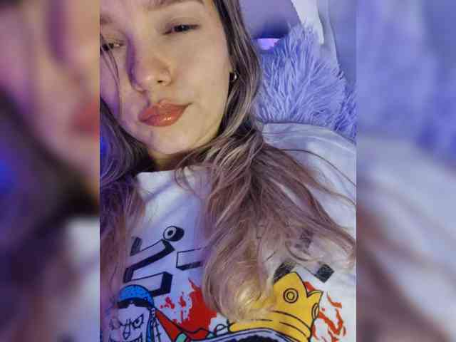 LarisaMaia webcam
