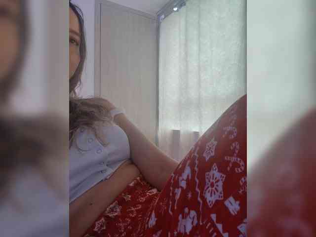 LarisaMaia webcam