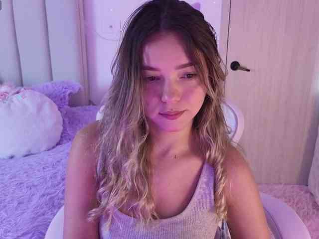 LarisaMaia webcam