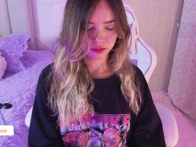 live chat nude LarisaMaia