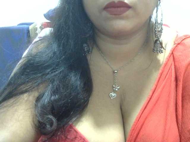 Deepika2397 webcam