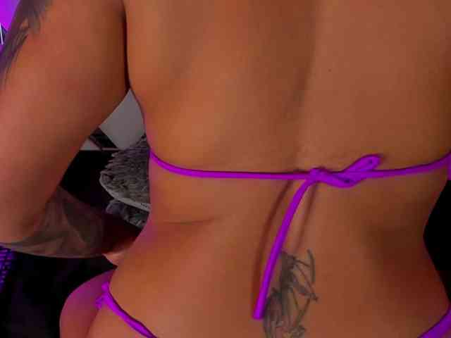 AnahiJones AnahiJones