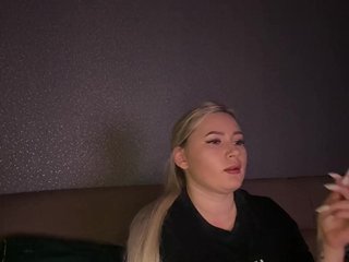 L0uisVuitton Porn Show