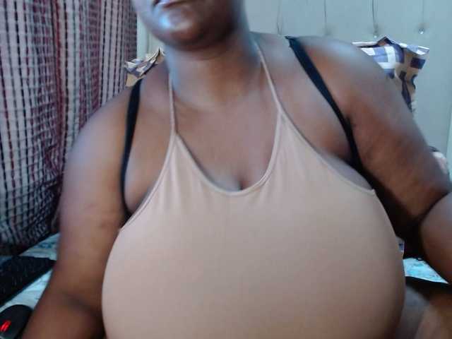 BustyBabeX's BongaCams show and profile