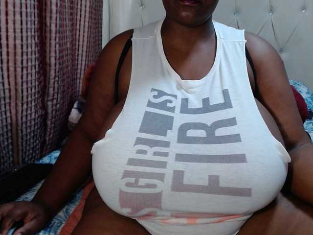 BustyBabeX's BongaCams show and profile