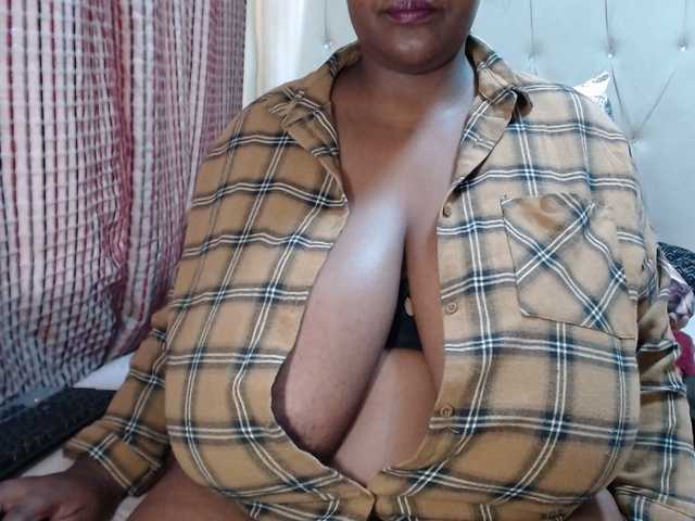 BustyBabeX's BongaCams show and profile