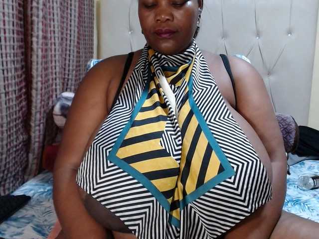 BustyBabeX's BongaCams show and profile