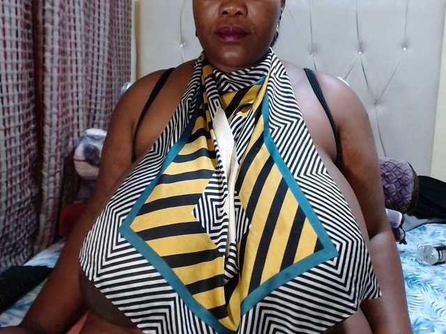 BustyBabeX's BongaCams show and profile