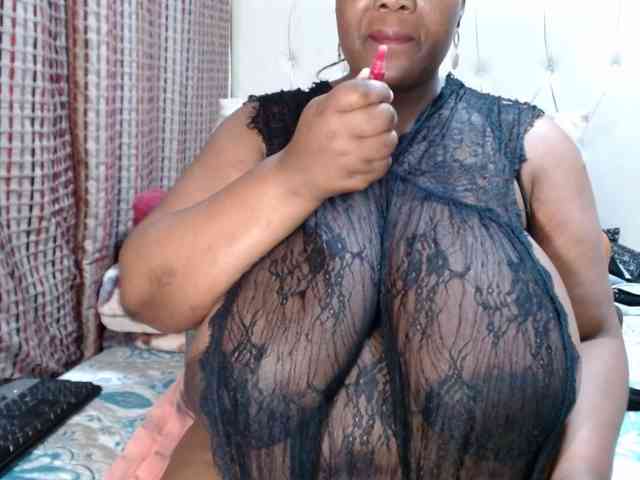 BustyBabeX webcam
