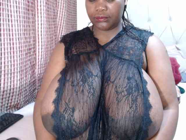 BustyBabeX BustyBabeX