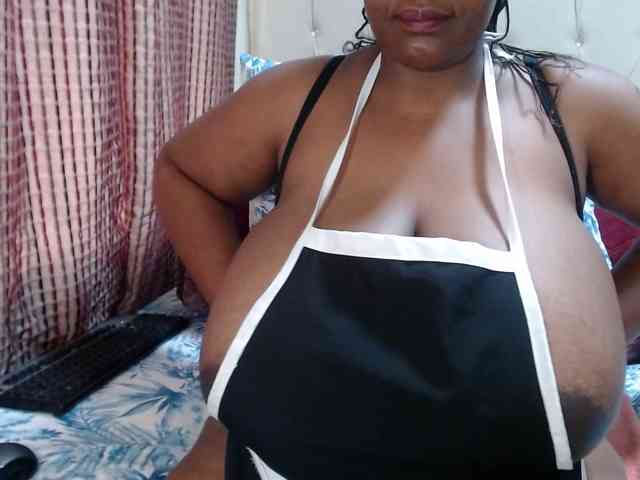 BustyBabeX BustyBabeX