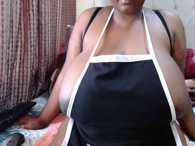 BustyBabeX webcam