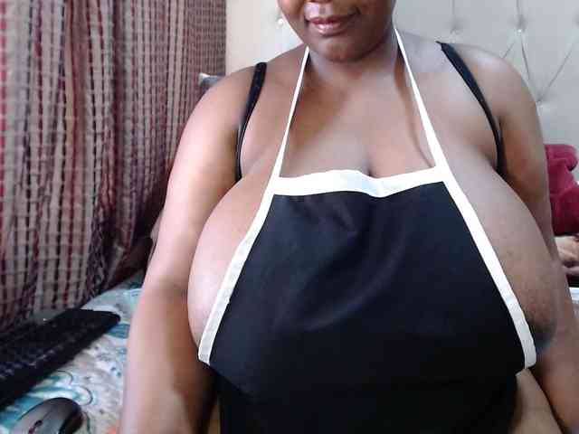 BustyBabeX webcam