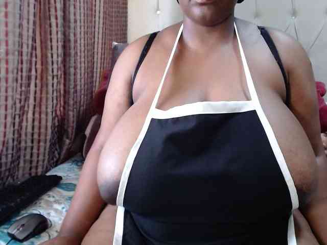 BustyBabeX webcam