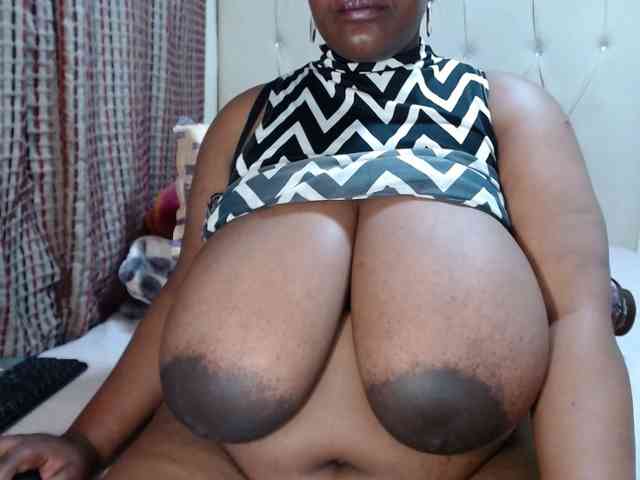 BustyBabeX webcam