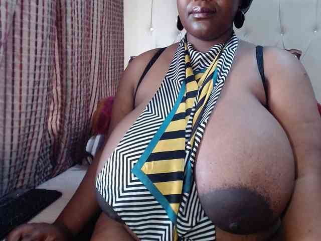 BustyBabeX webcam
