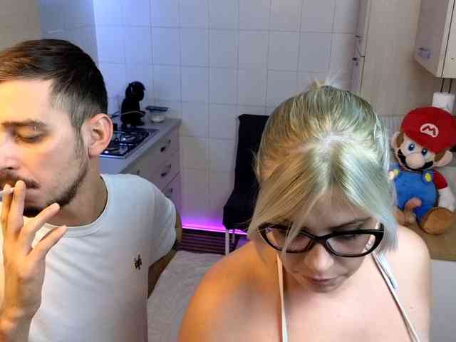 Evawhitex webcam
