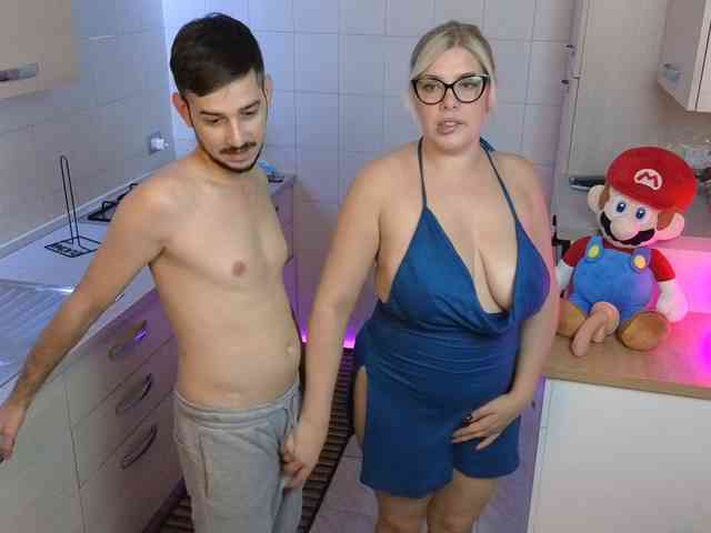 Evawhitex webcam
