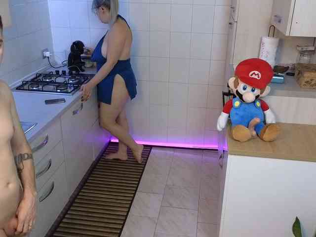 Evawhitex webcam