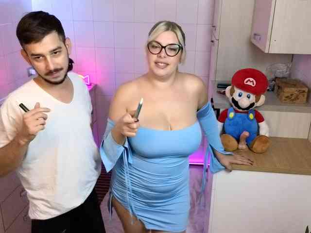 Evawhitex webcam