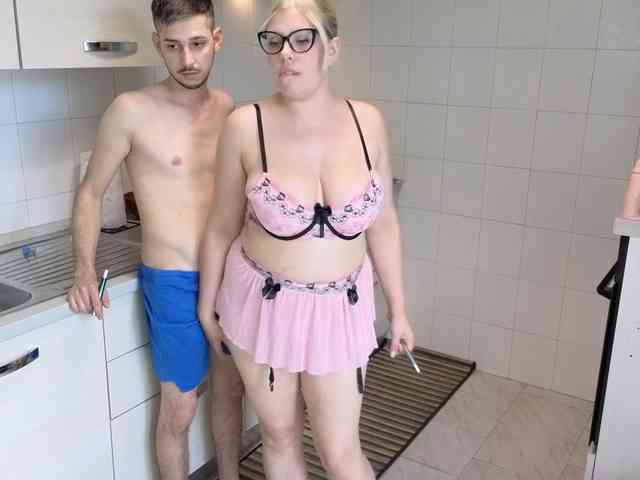 Evawhitex webcam