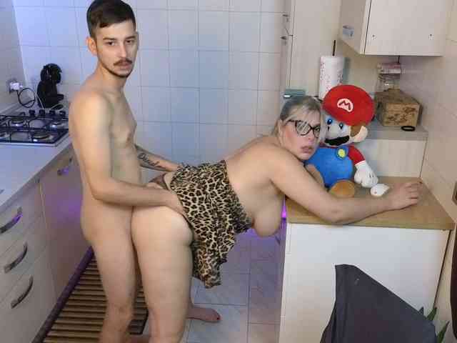 Evawhitex webcam