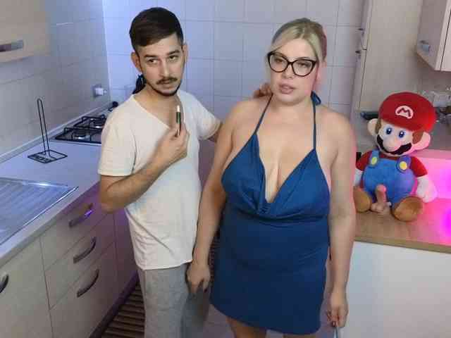 Evawhitex webcam