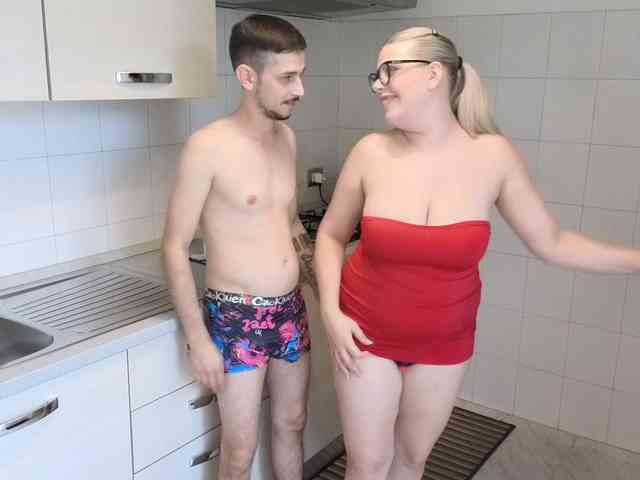 Evawhitex webcam