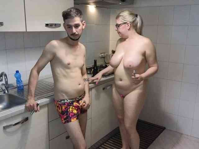 Evawhitex webcam