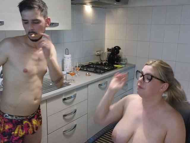 Evawhitex webcam