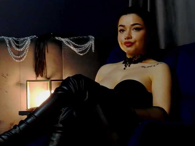 NikiBryce's BongaCams show and profile