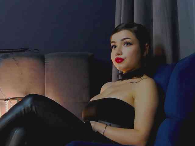 NikiBryce webcam