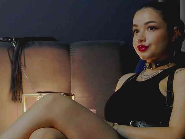 NikiBryce webcam