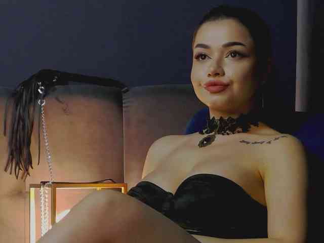 NikiBryce webcam
