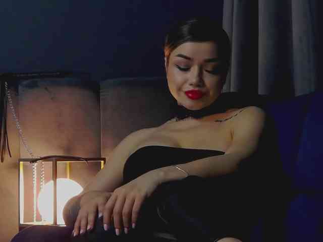 NikiBryce webcam