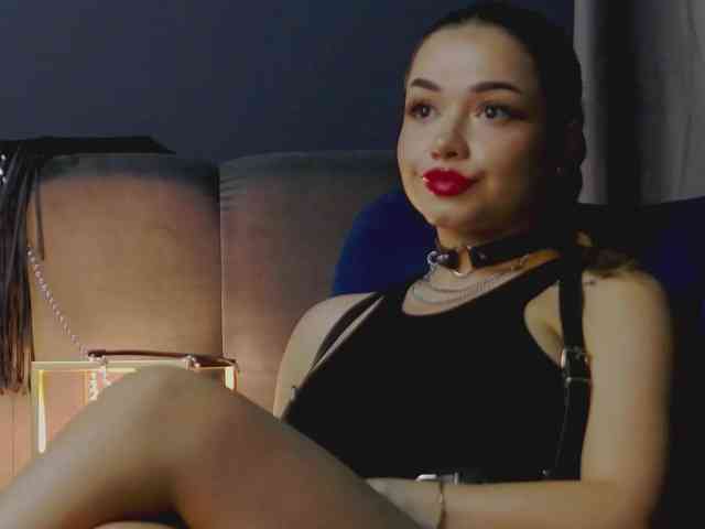 NikiBryce webcam