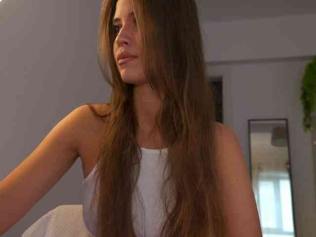DiamondAlishi webcam