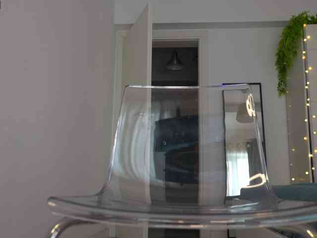 DiamondAlishi webcam