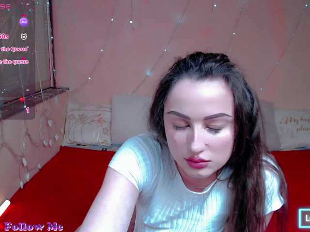 le modèle KatylinAnry est en webcam porno dans un show sur le site bongacams, il possède les tags suivants: White/Caucasian,Redhead,Shaved