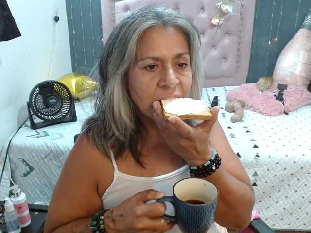 lalisha-96's BongaCams show and profile