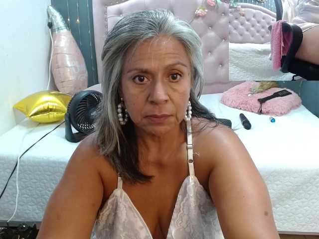 lalisha-96's BongaCams show and profile