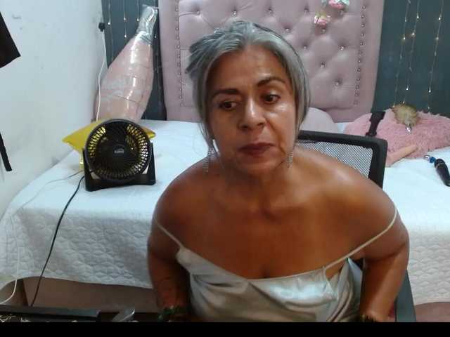 lalisha-96's BongaCams show and profile